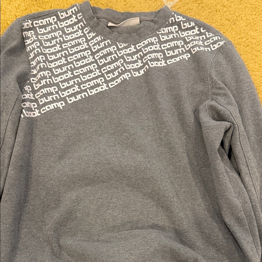 Burn Boot Camp Women's Gray Crewneck sweatshirt